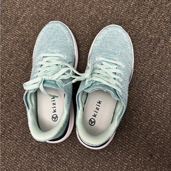 New Kizik Lima spearmint sneakers you can step into! (No bending!) size 7.5W+box - Picture 3 of 12